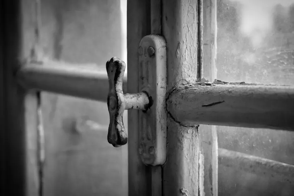 Jak dobrać klamkę do okna PCV